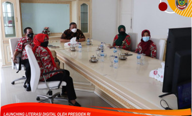 Launching Literasi Digital : Indonesia M...